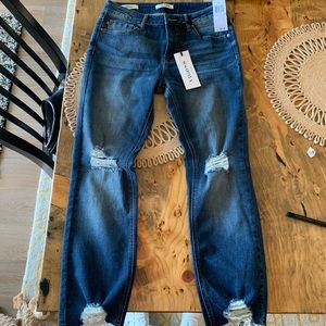 Straight Crop Distressed Jeans